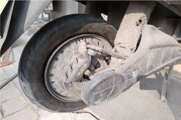 巴彦淖尔电动车补胎换胎